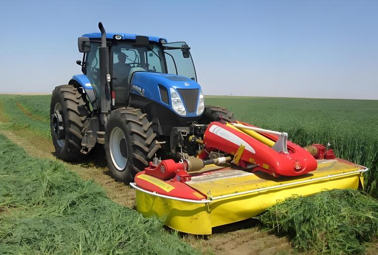 旋轉式割草壓扁機